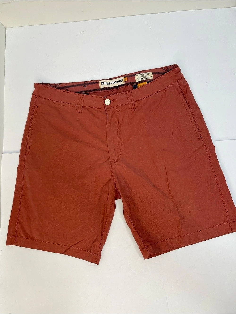 Tailor Vintage Men's Cotton Flat Front Shorts in Orange Size 36 Like New